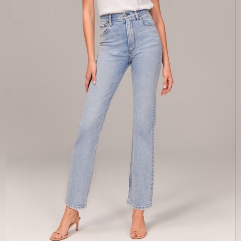Abercrombie & Fitch The Ankle Straight Ultra High Rise Jean Size 27 4 Curve Love